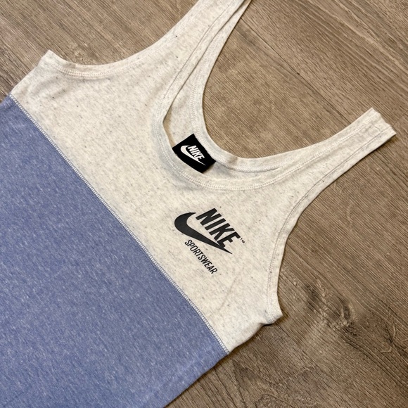•NIKE• COLORBLOCK TANK - Picture 4 of 6